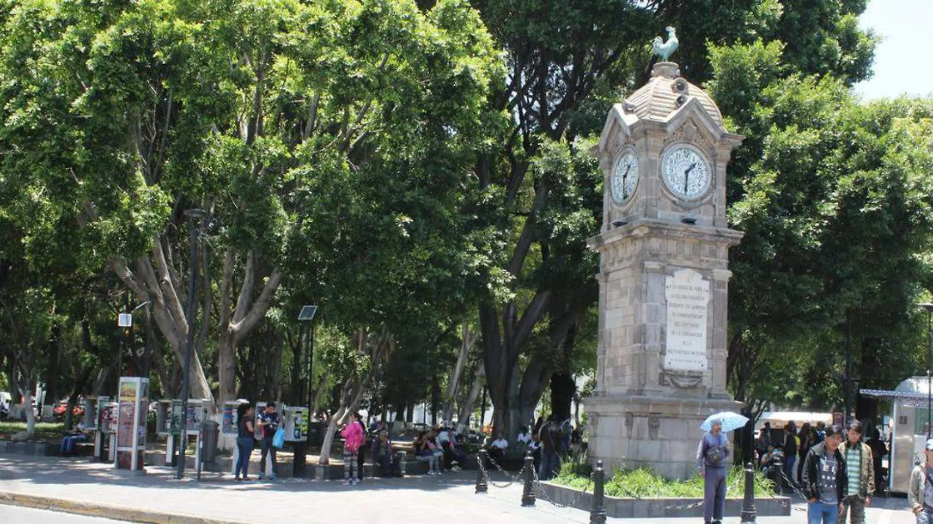 Un lugar icónico en la ciudad de Puebla es el llamado 'Reloj de El Gallito', un monumento ubicado en la zona del Paseo Bravo